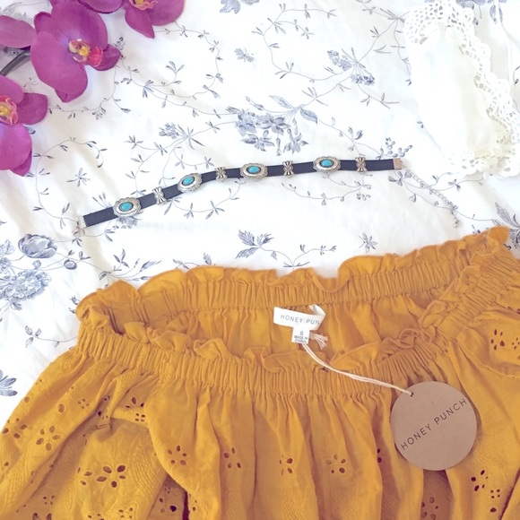 turquoise Western Frame Choker Necklace - Picture 3 of 9